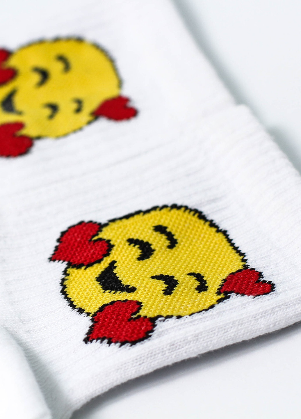 Белые носки смайлы с сердцем Rock'n'socks рисунки (211258834)