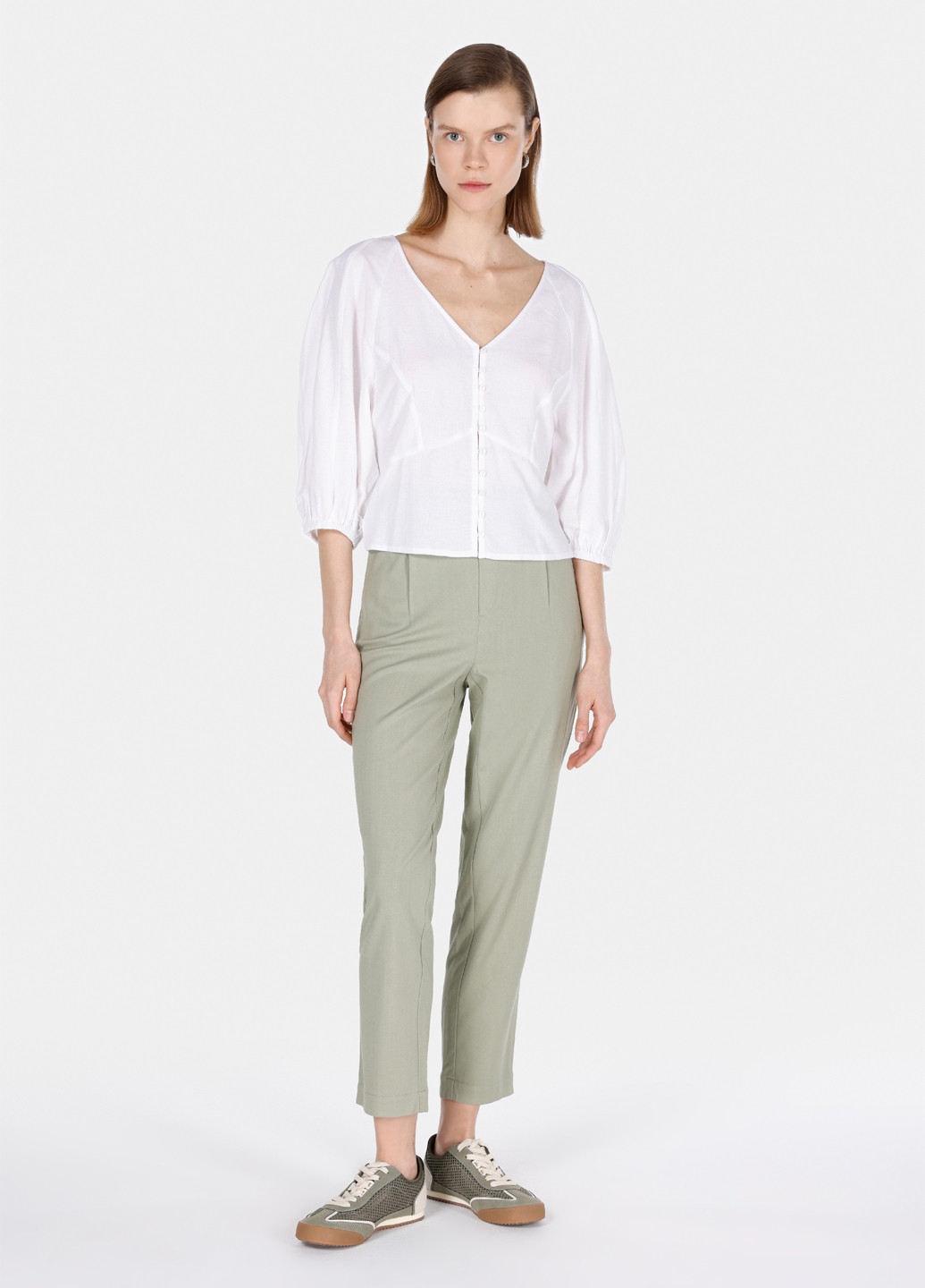 Белая блуза Colin's