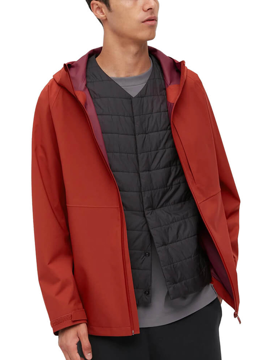 Красная демисезонная куртка Uniqlo