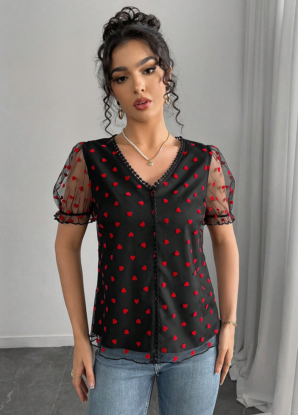 Чёрная блуза SHEIN