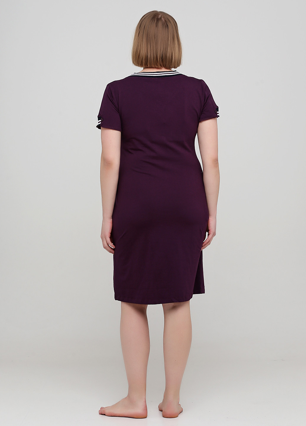 Темно-фиолетовое домашнее платье платье-футболка ROMEO LIFE однотонное
