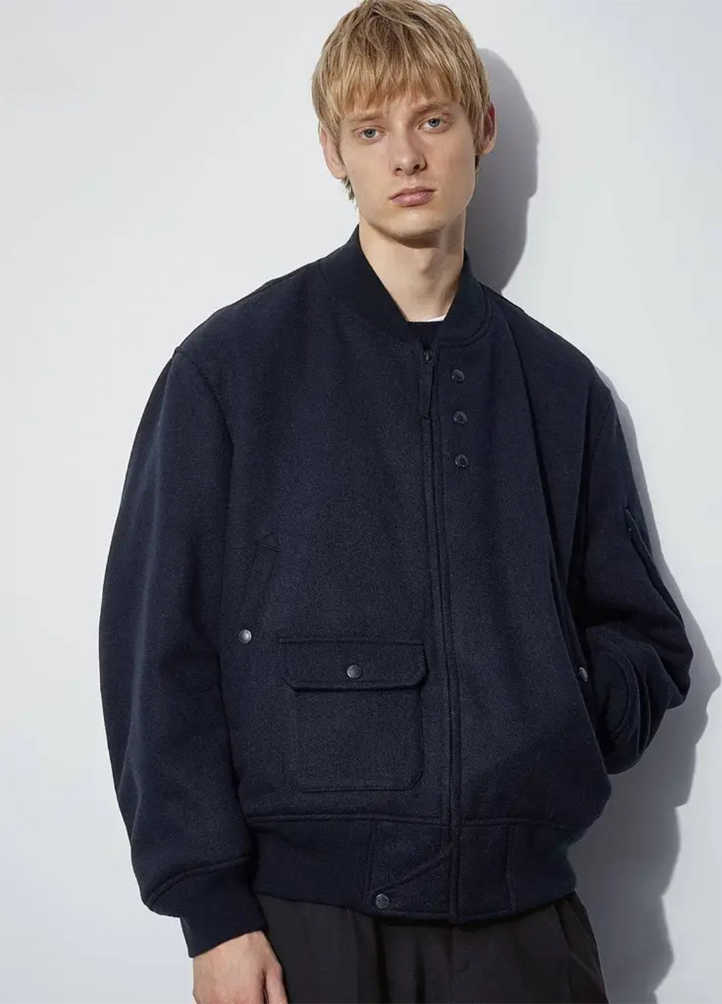 Бомбер Uniqlo на молнии (295367970)