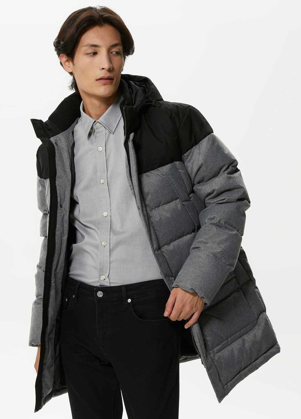 Серая зимняя куртка Lacoste