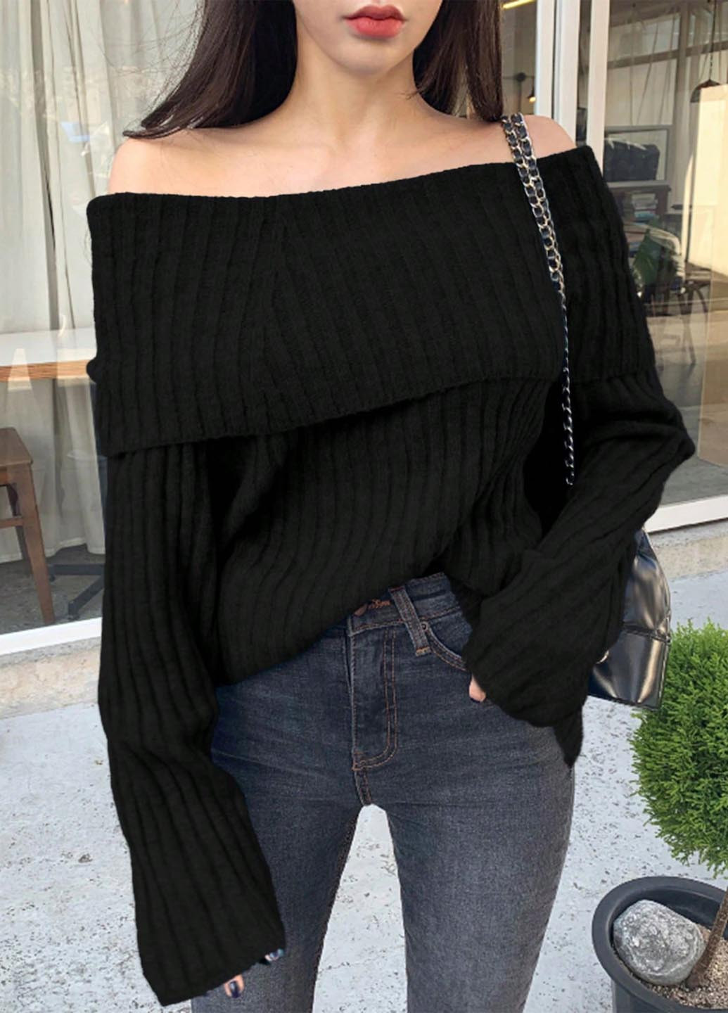 Чорний демісезонний светр SHEIN