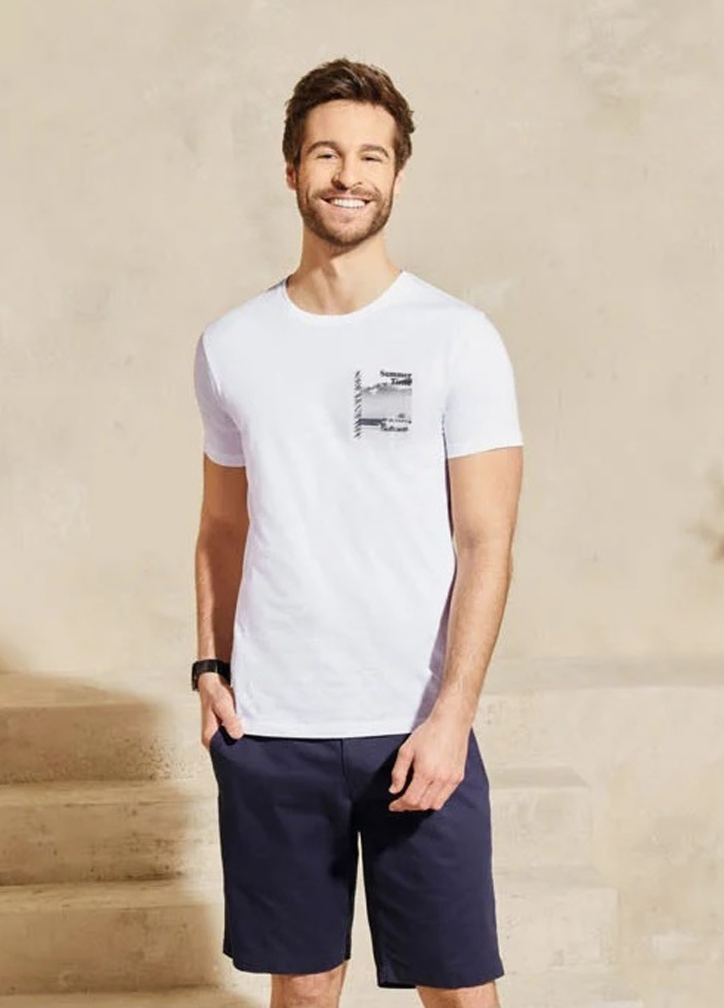 Біла футболка Livergy