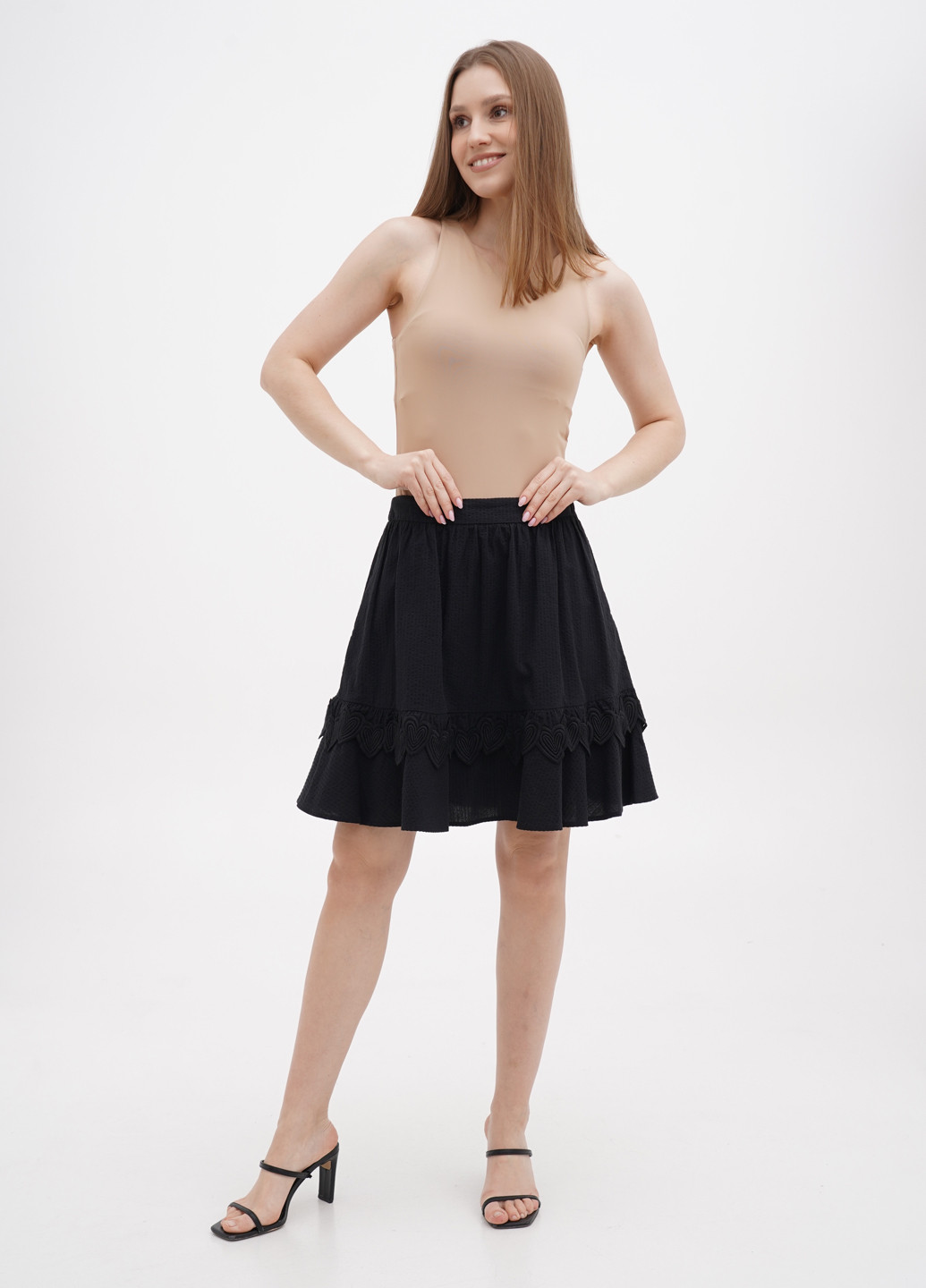 Черная кэжуал однотонная юбка Love Moschino клешированная