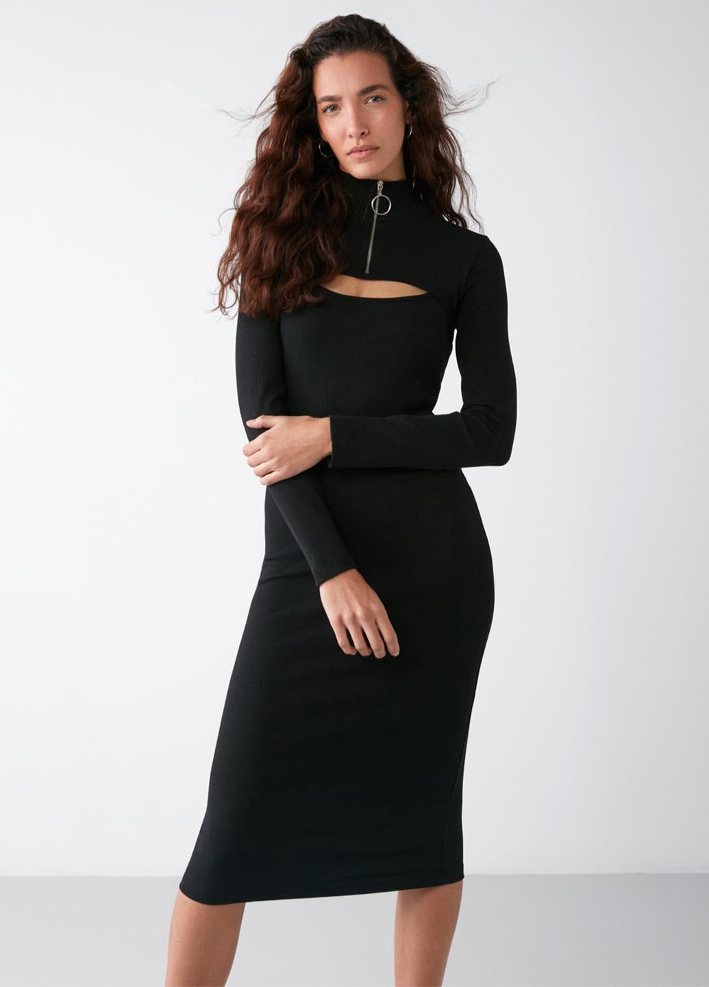 Чорна кежуал сукня силуетна Grimelange однотонна