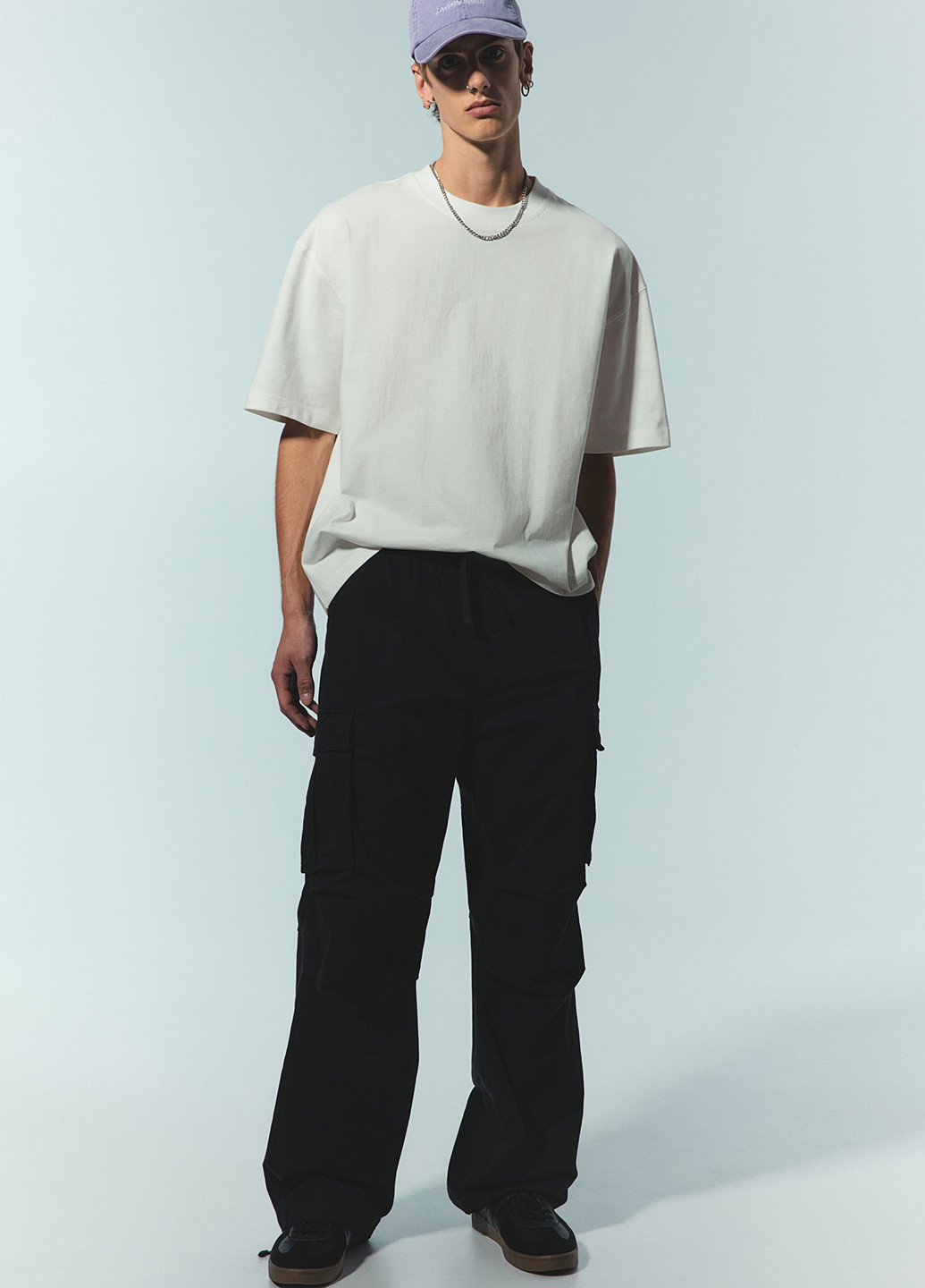 Молочная футболка H&M