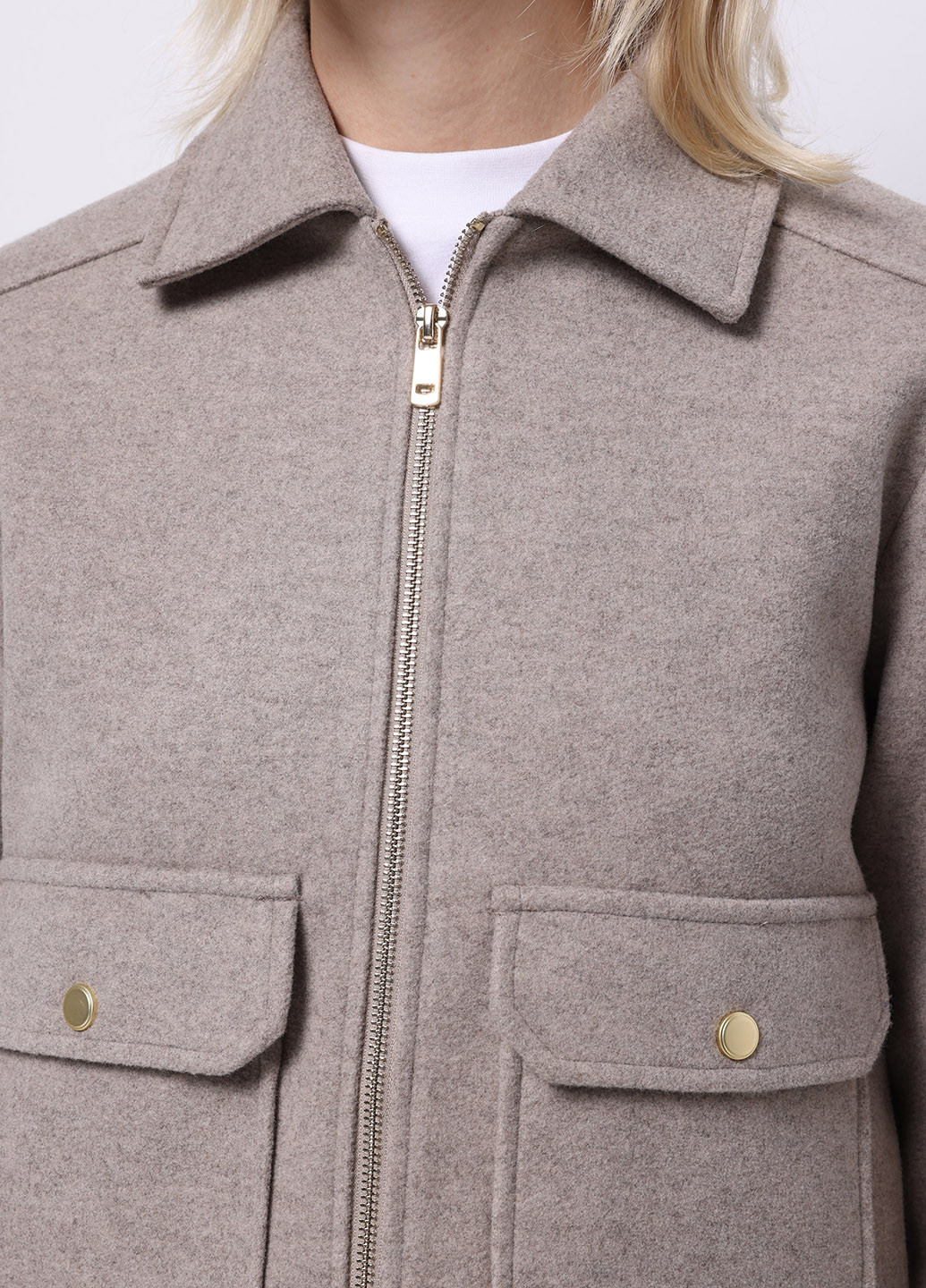 Бежева демісезонна куртка Colin's