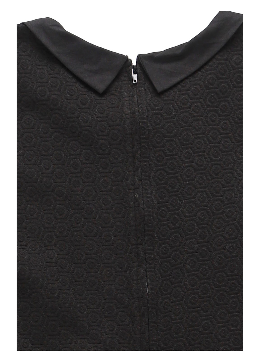 Чорна кежуал сукня футляр Naf Naf однотонна