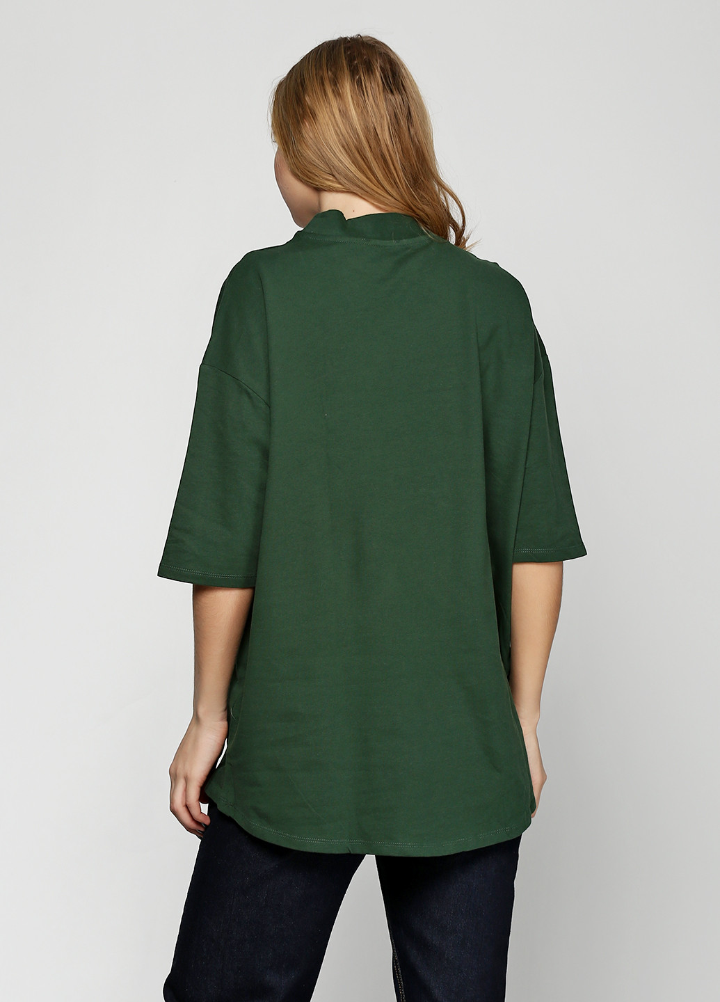 Темно-зеленая летняя футболка Zara