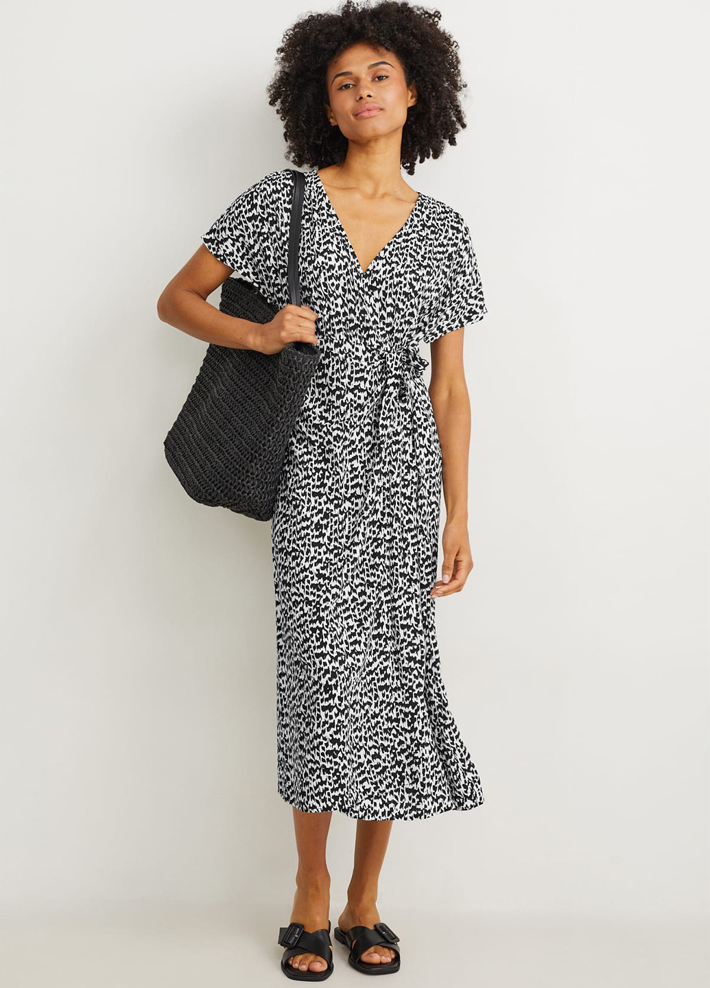 Чорно-білий кежуал сукня а-силует C&A з абстрактним візерунком