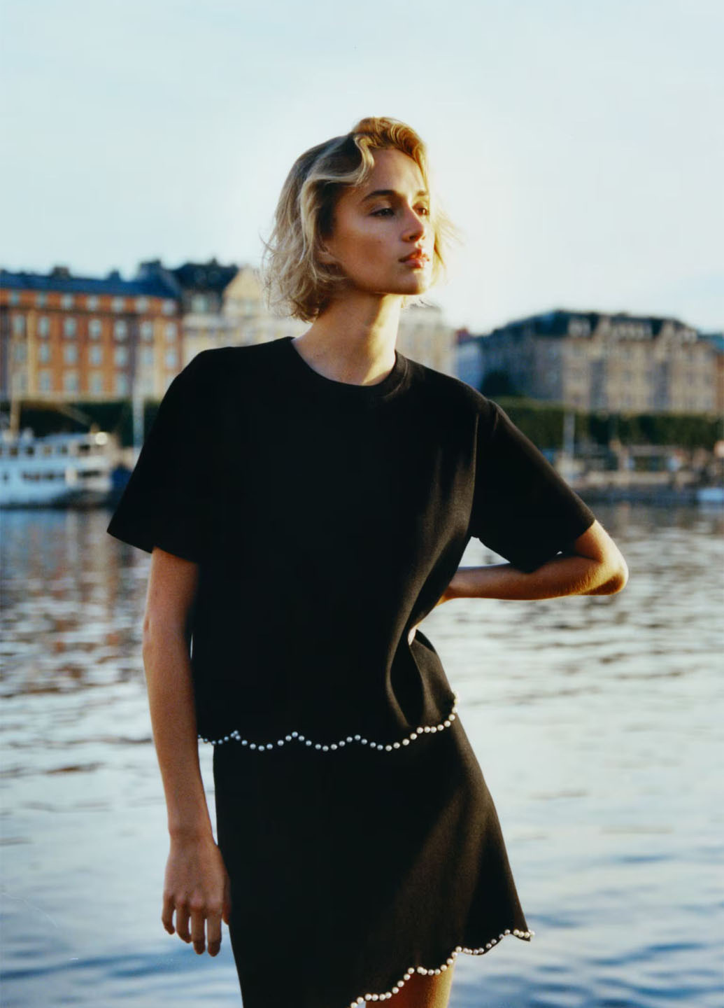 Черная кэжуал однотонная юбка H&M