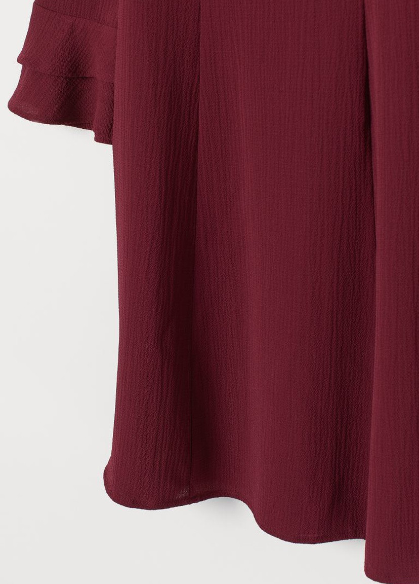 Бордовое деловое платье с оборками на рукавах H&M однотонное