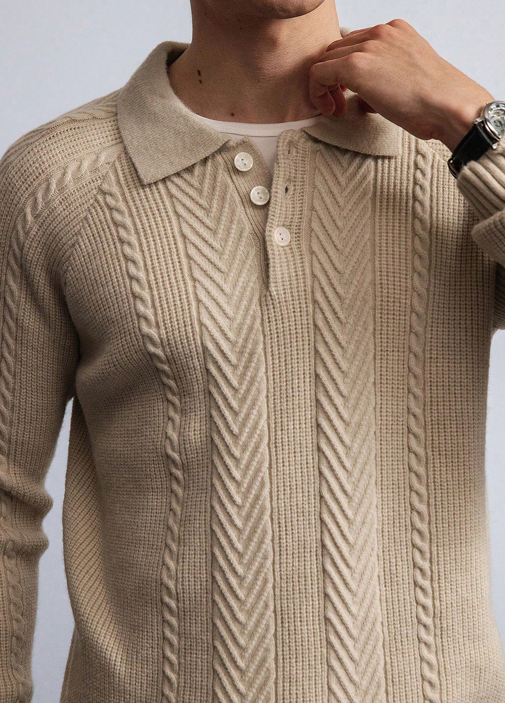 Бежевий демісезонний светр SHEIN