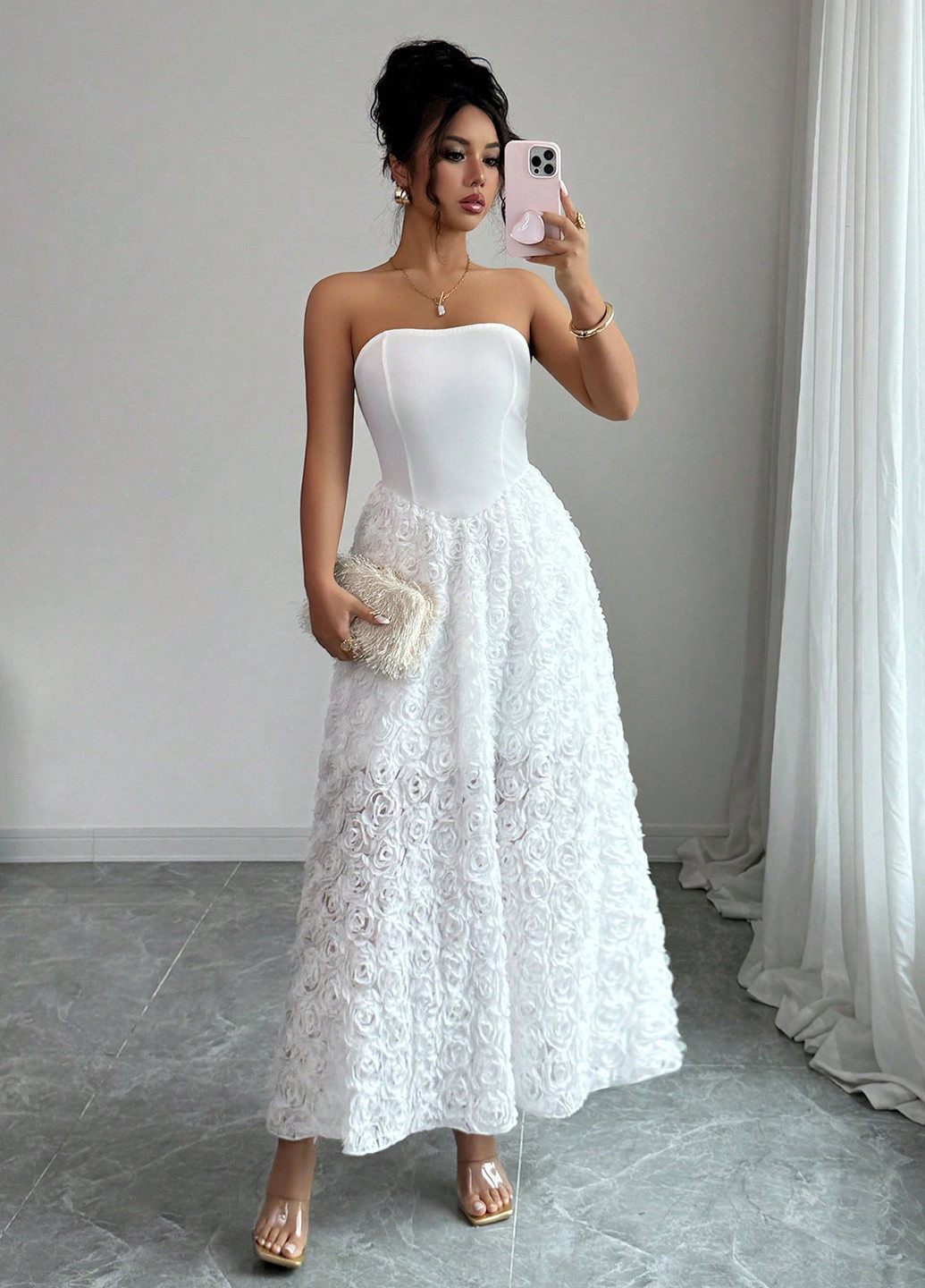 Белое праздничный, вечернее платье клеш, с открытыми плечами, бандо, с открытой спиной SHEIN однотонное