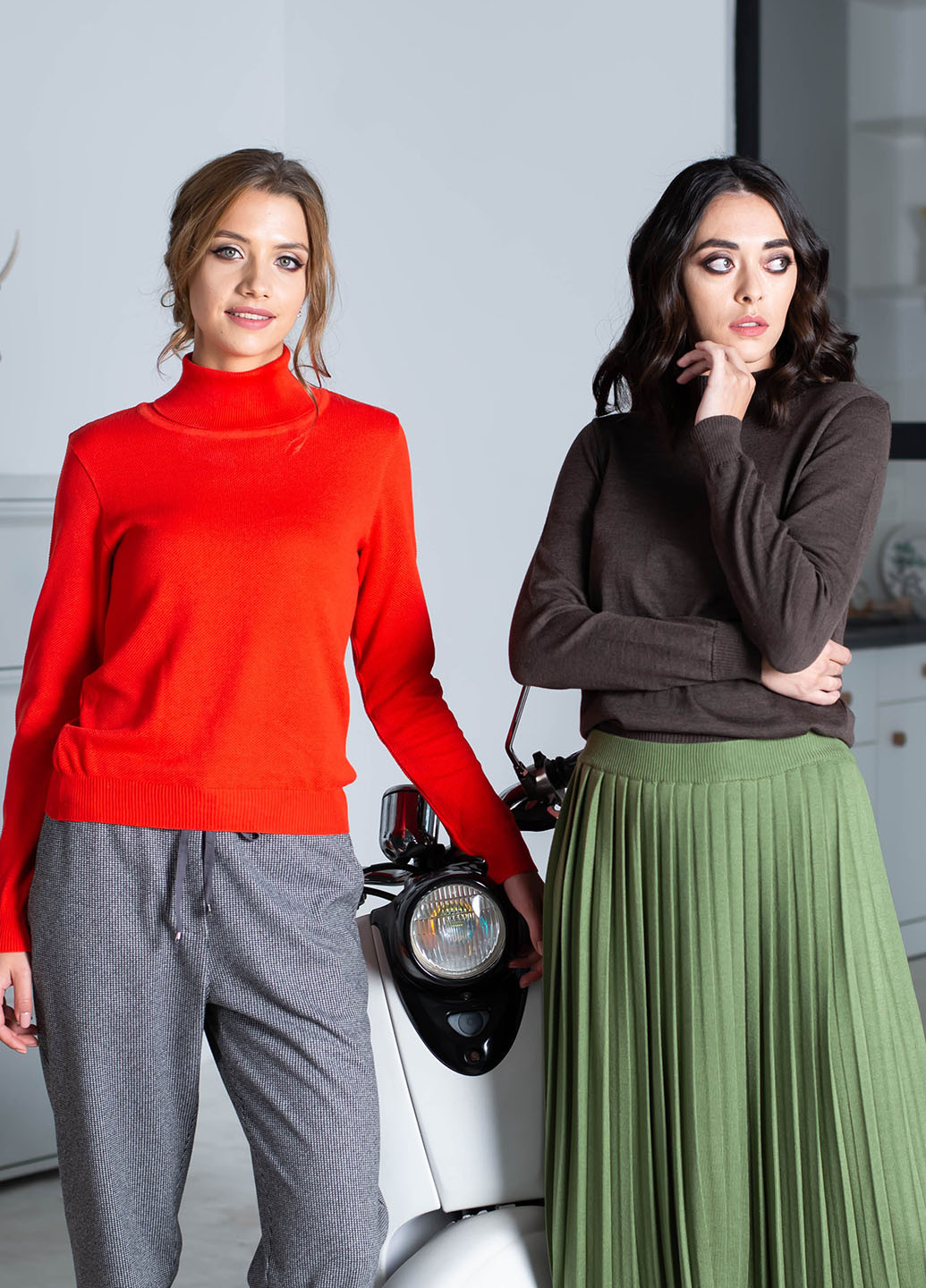 Темно-коричневий зимовий светр Simple Wear