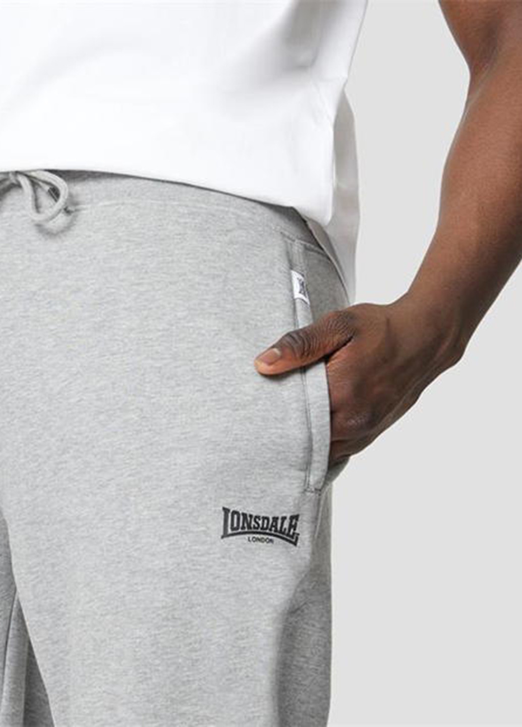 Светло-серые спортивные демисезонные джоггеры брюки Lonsdale