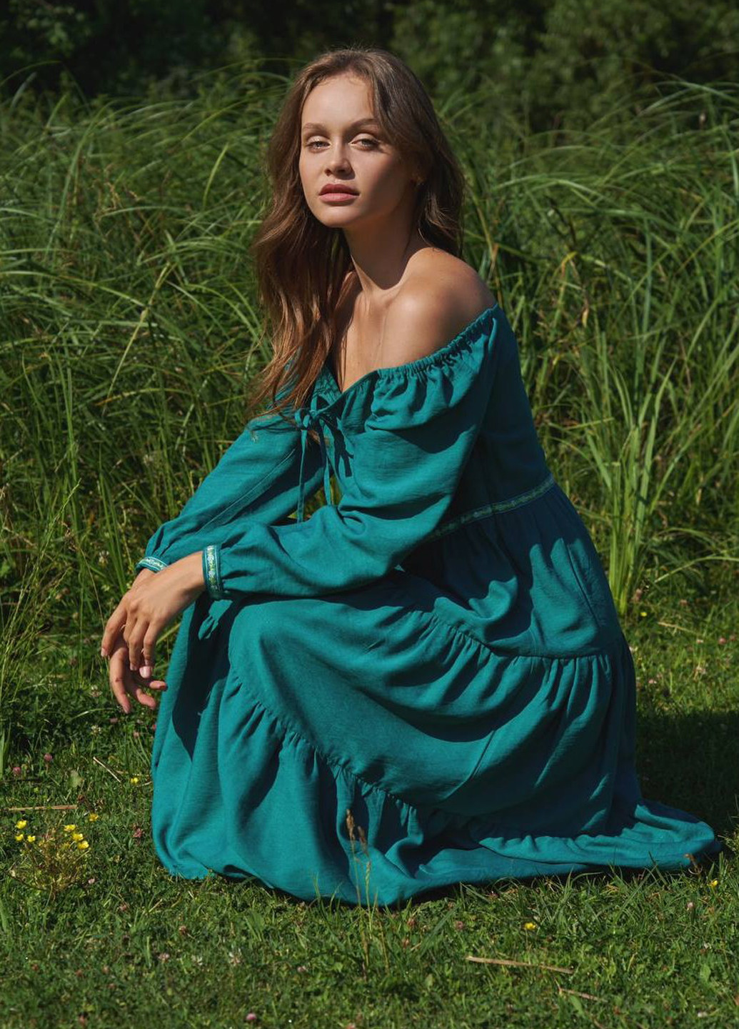 Зеленое кэжуал платье клеш WKMF однотонное