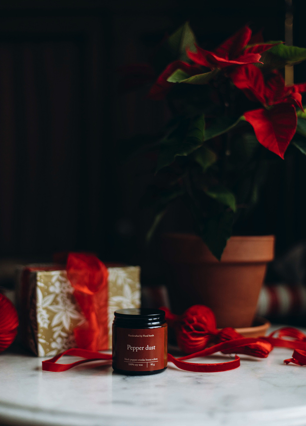 Ароматическая свеча Pepper dust, 100 мл No Brand (257642808)