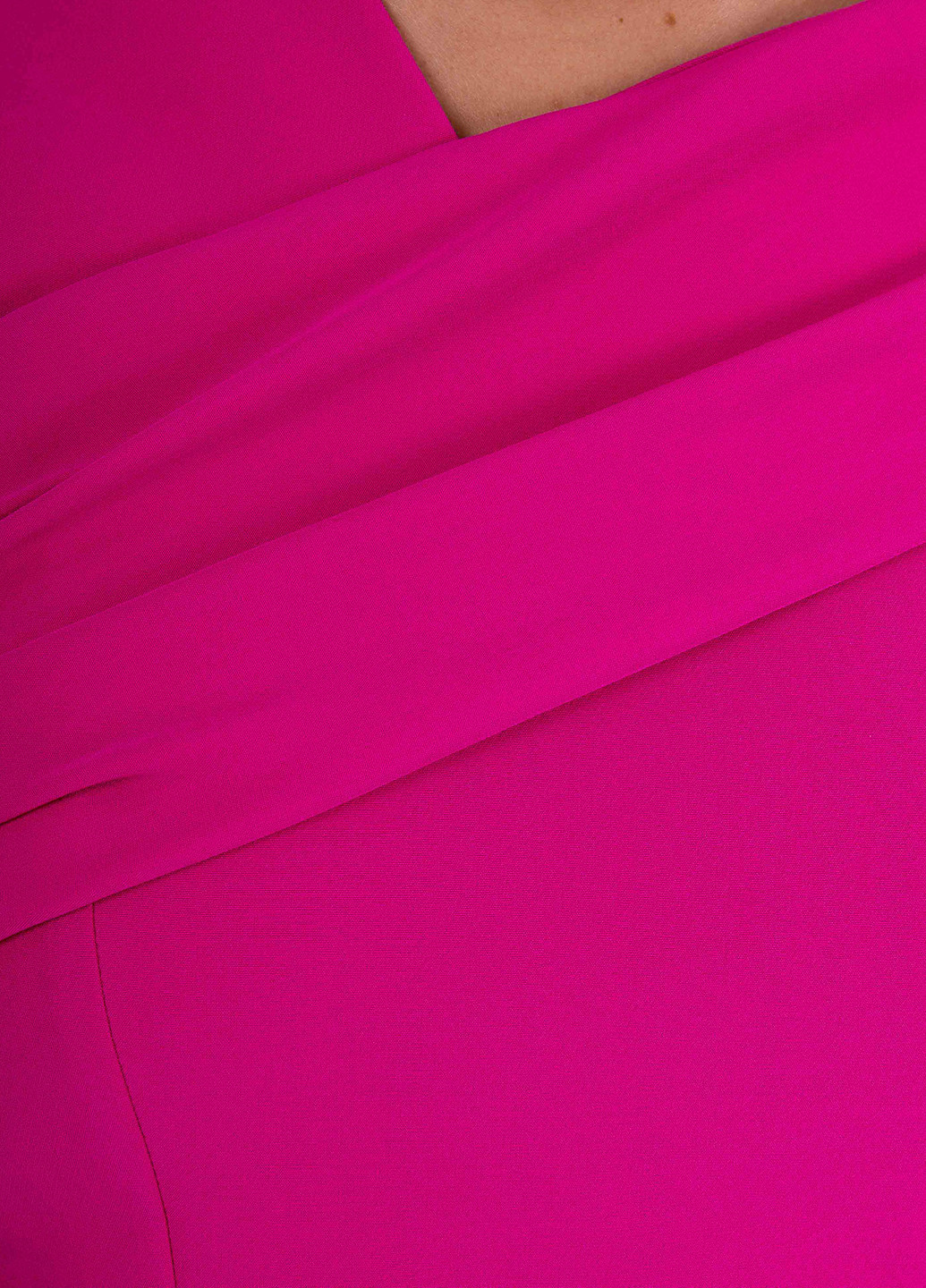 Розовое коктейльное платье футляр Lipsy однотонное