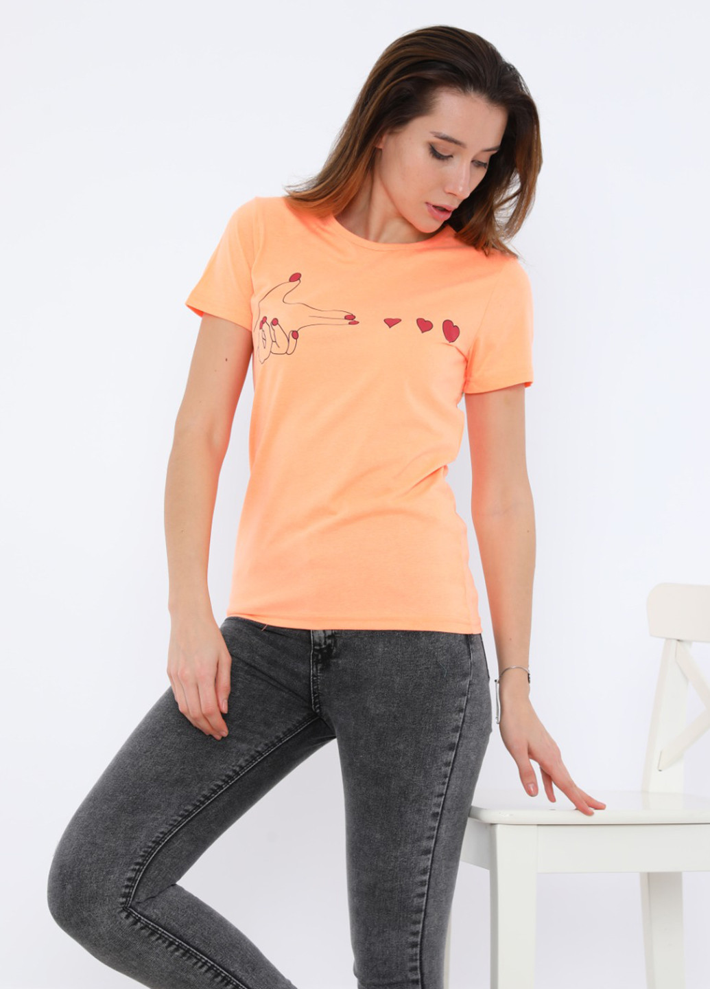 Персиковая летняя футболка Street Wear