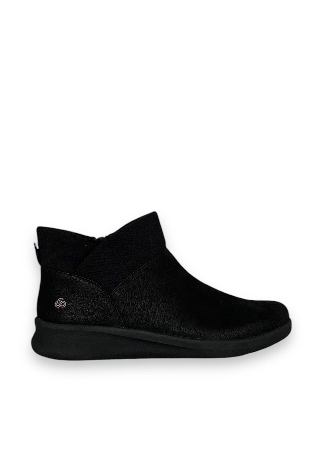 Осенние ботинки Clarks без декора тканевые