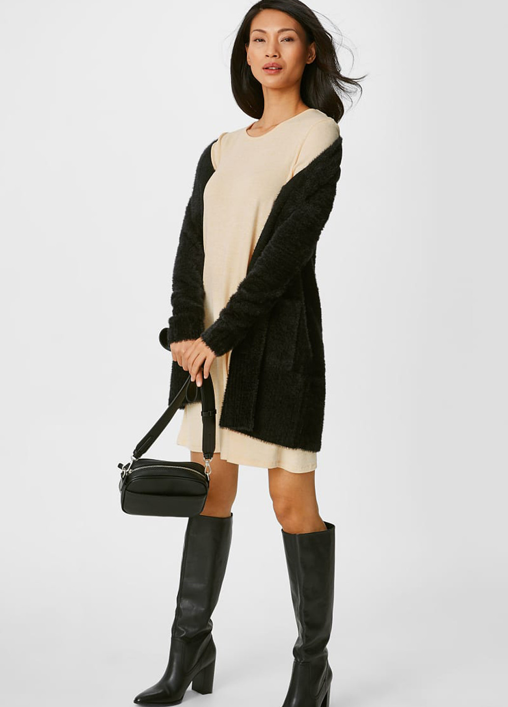 Пудровое кэжуал платье а-силуэт C&A меланжевое