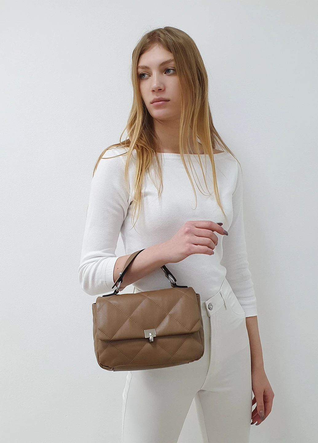 Стильна сумка бежева маленька шкіряна 86173 Fashion Сумка (226760530)