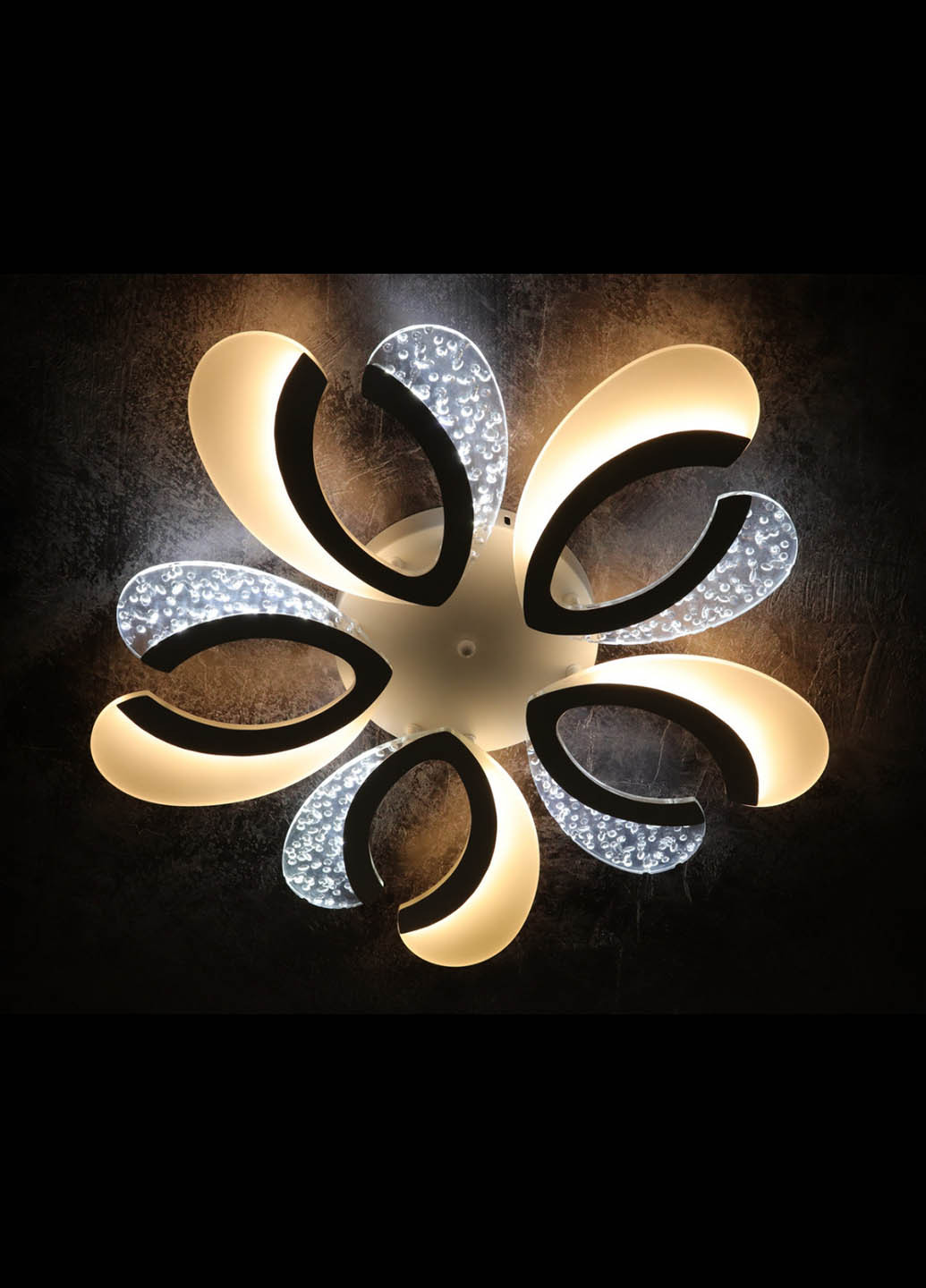 Люстра стельова LED з пультом A2379 / 5Q-wh Білий 8х62х62 см. Handmade (234538226)