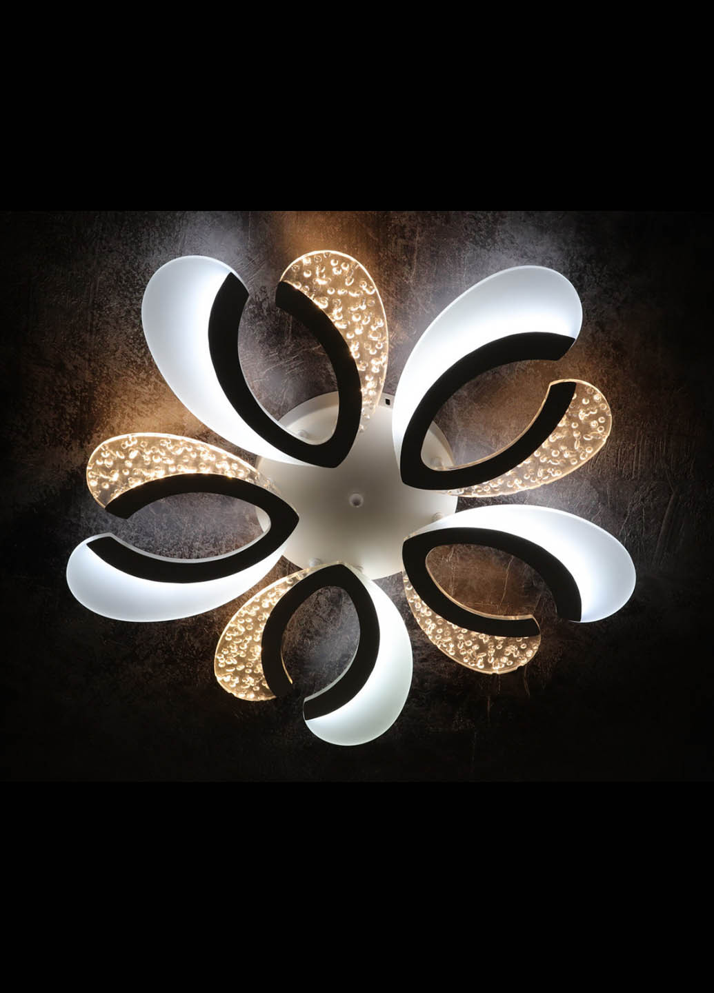 Люстра стельова LED з пультом A2379 / 5Q-wh Білий 8х62х62 см. Handmade (234538226)