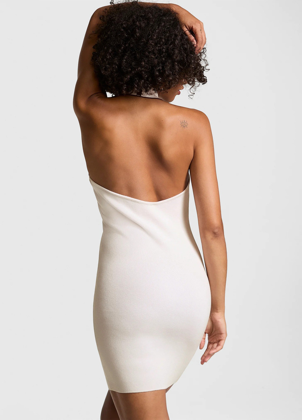 Молочное кэжуал, спортивное платье поло, с открытой спиной Victoria's Secret с логотипом