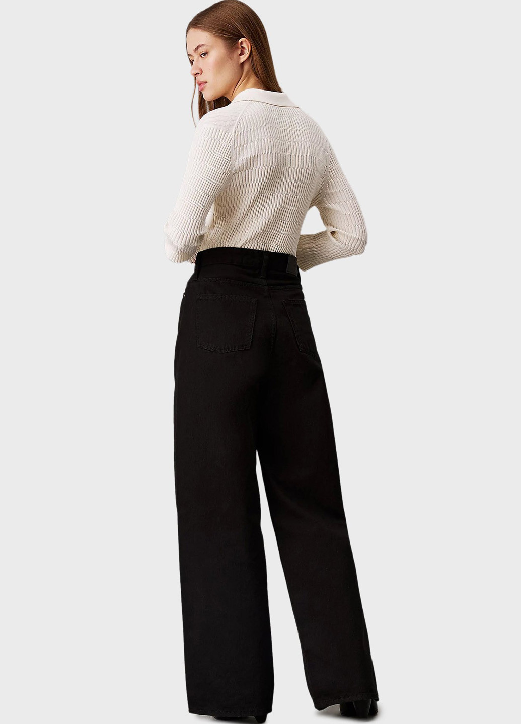 Белый демисезонный свитер Calvin Klein