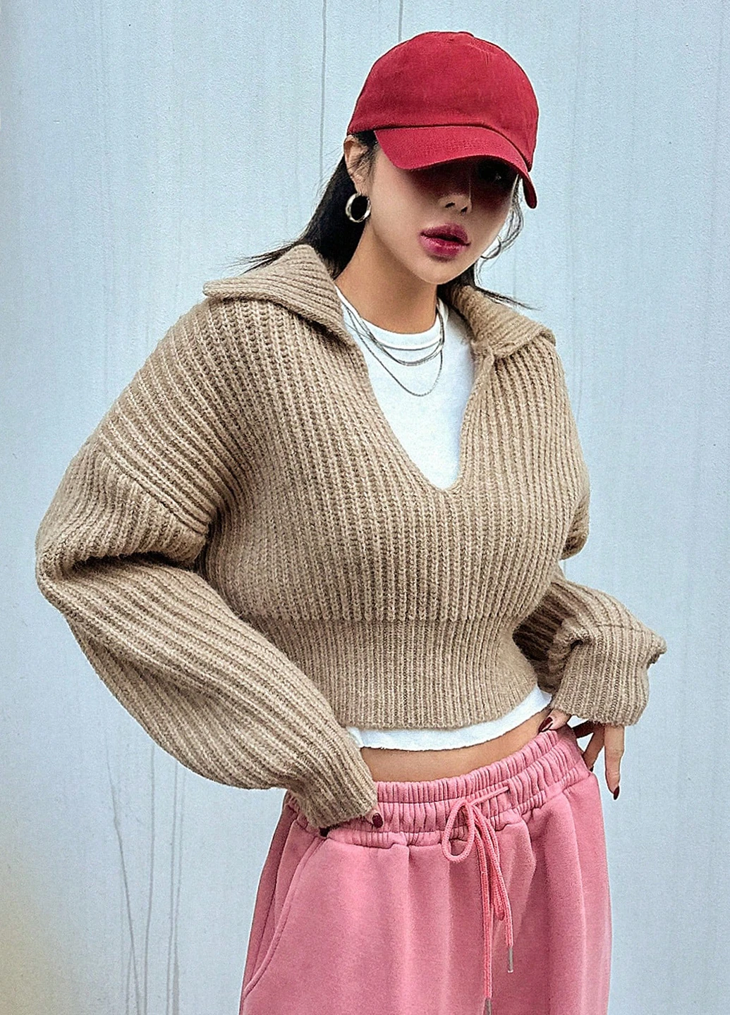 Бежевый демисезонный свитер SHEIN
