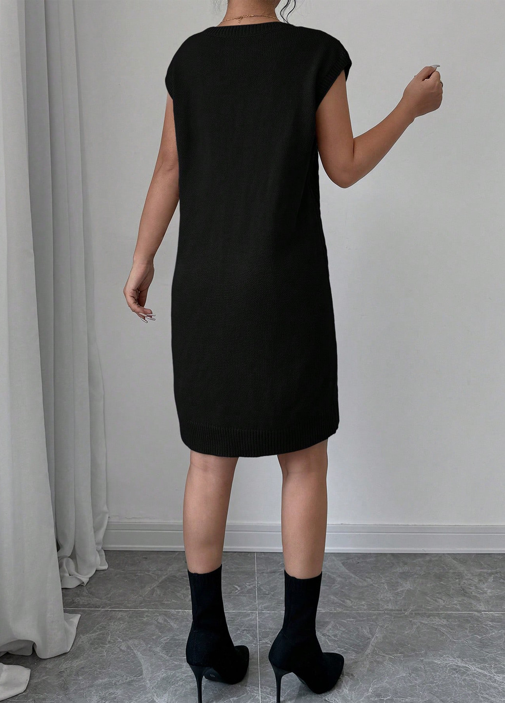 Черное кэжуал платье платье-свитер SHEIN однотонное
