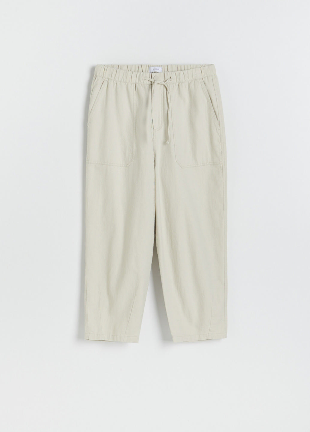 Светло-бежевые кэжуал летние укороченные, зауженные брюки Reserved