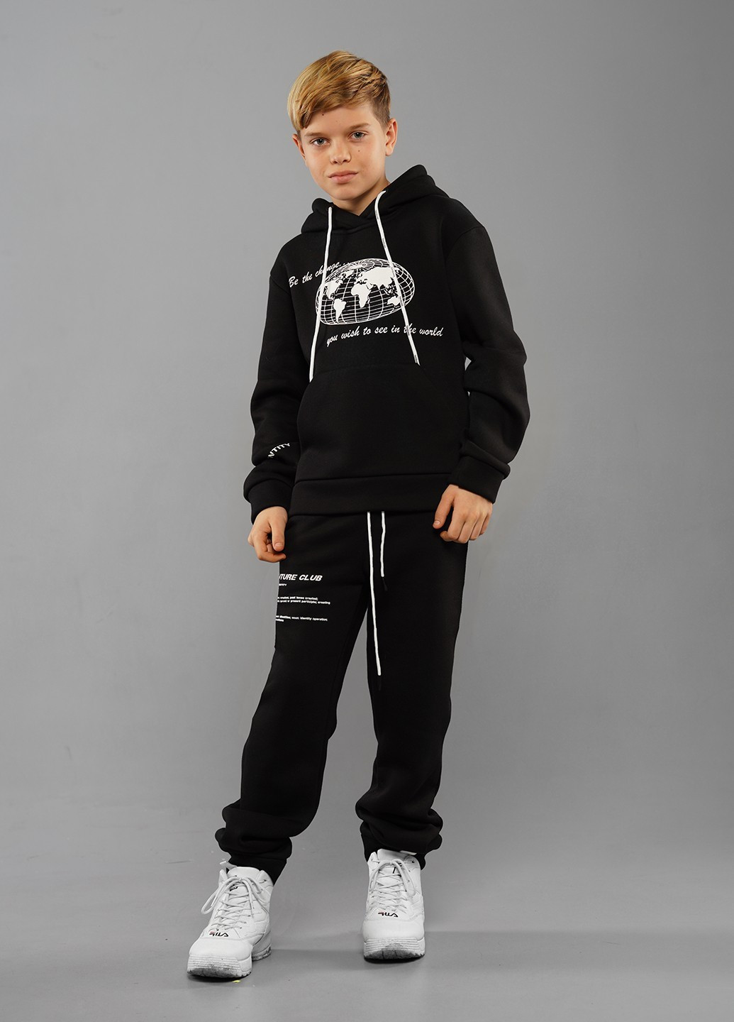 Черный зимний спортивный костюм с надписями Sinthia (205764277)