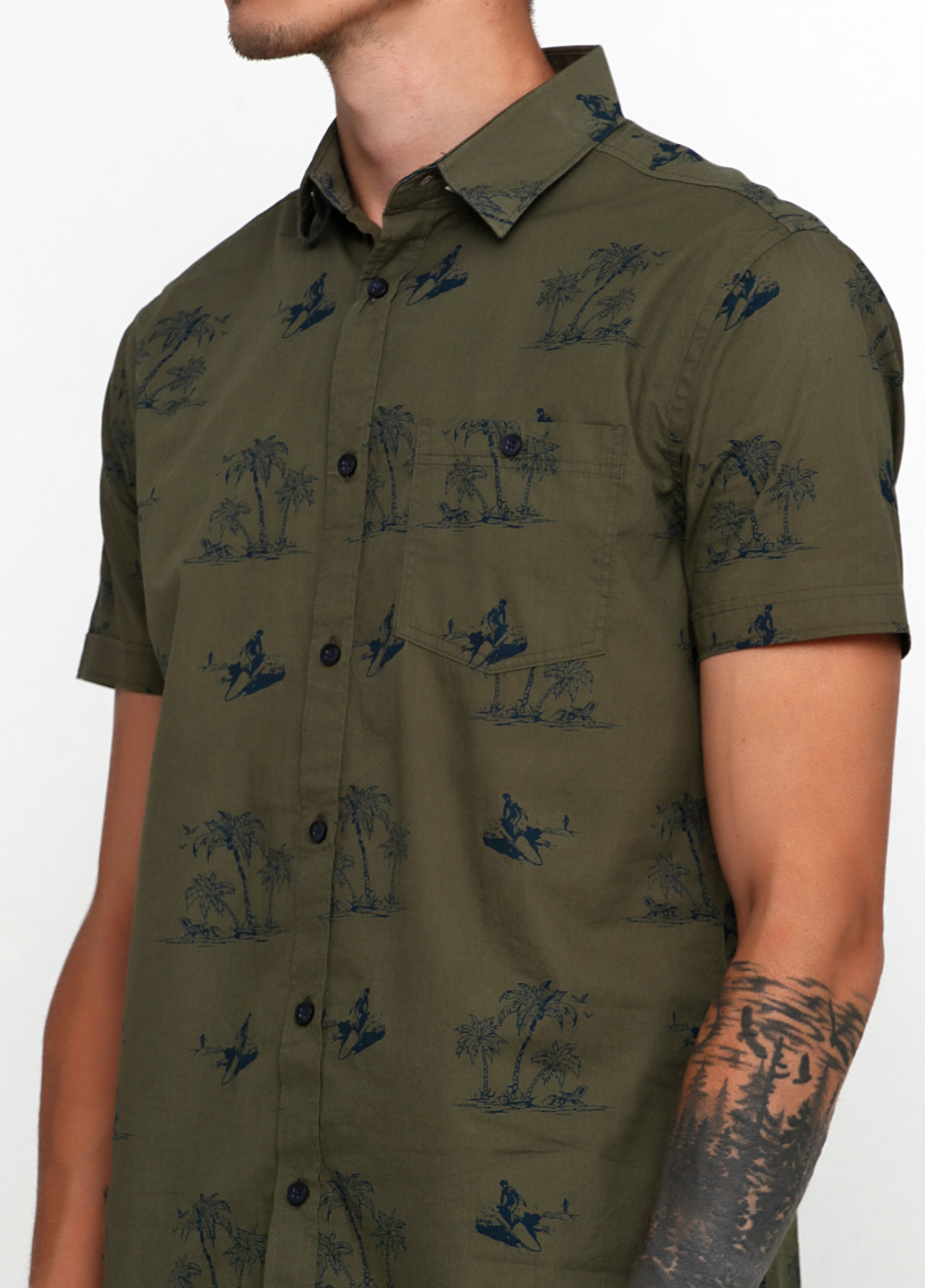 Оливковковая (хаки) кэжуал рубашка с рисунком George