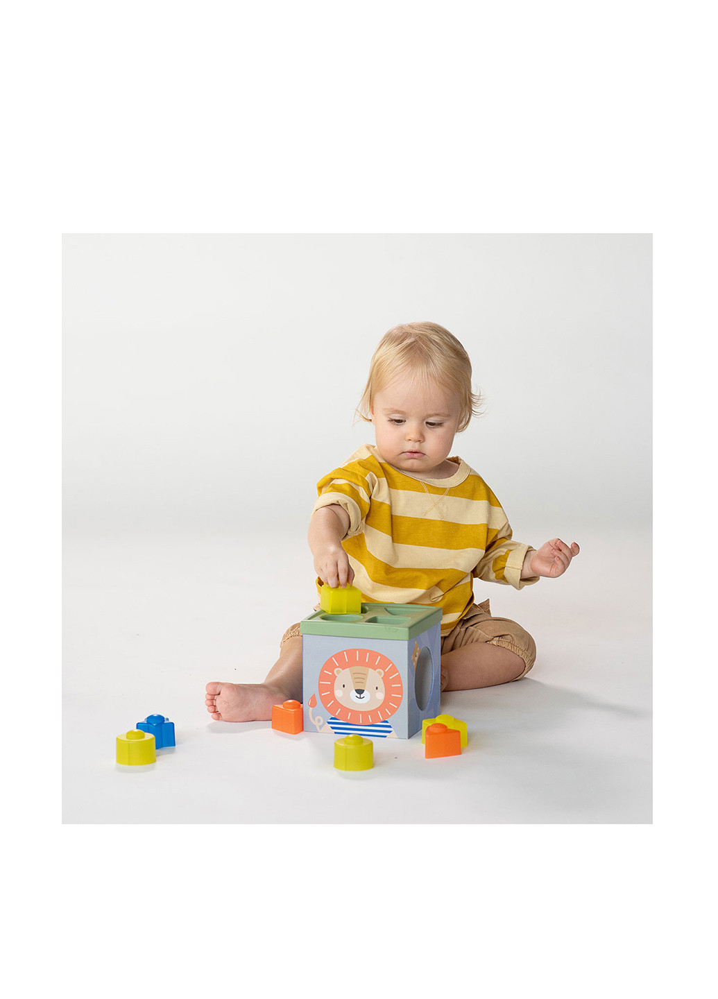 Сортер-пирамидка Кубики Африка, 15х15х20 см Taf Toys (253592952)