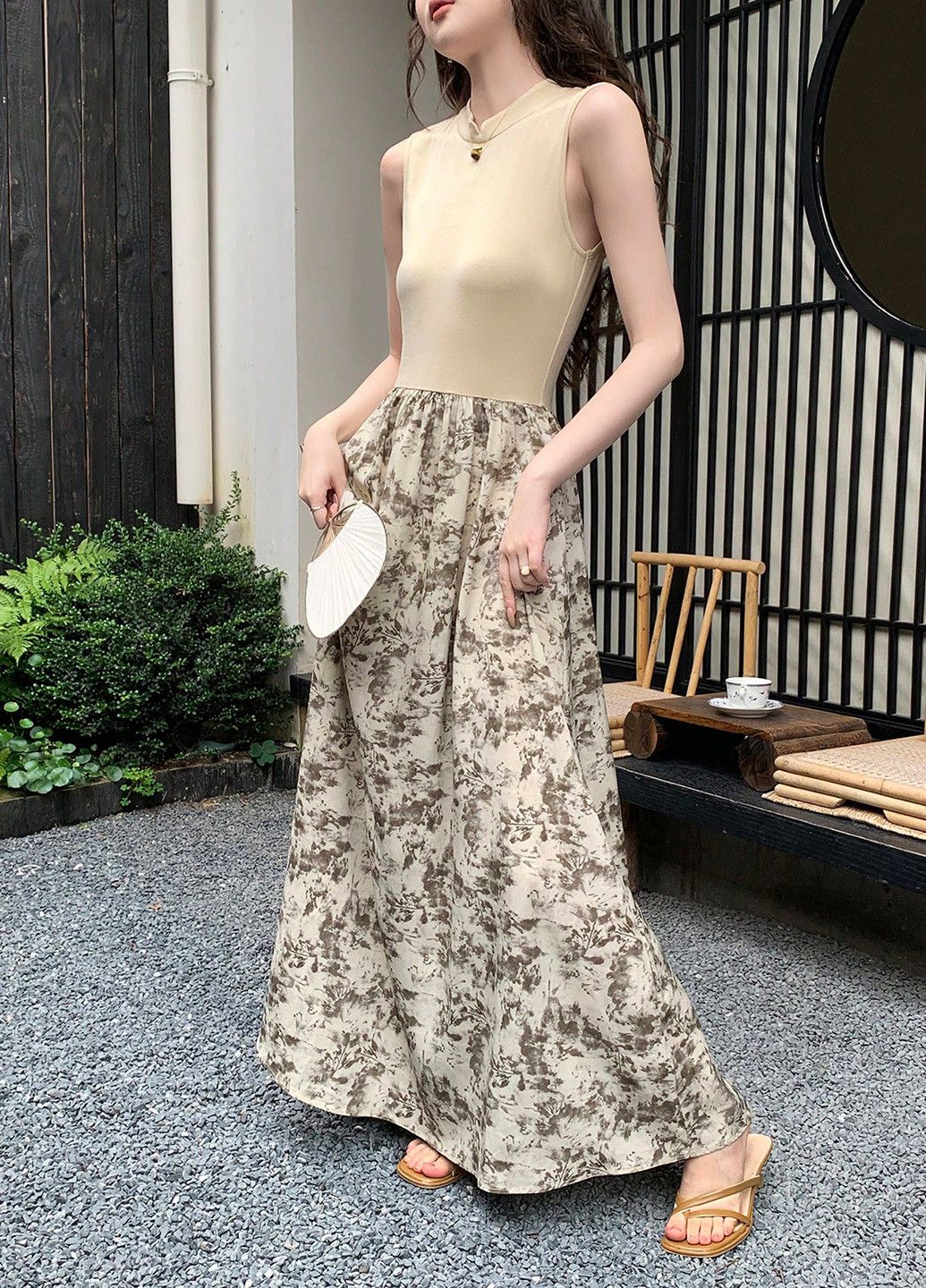 Бежевое кэжуал платье клеш SHEIN однотонное