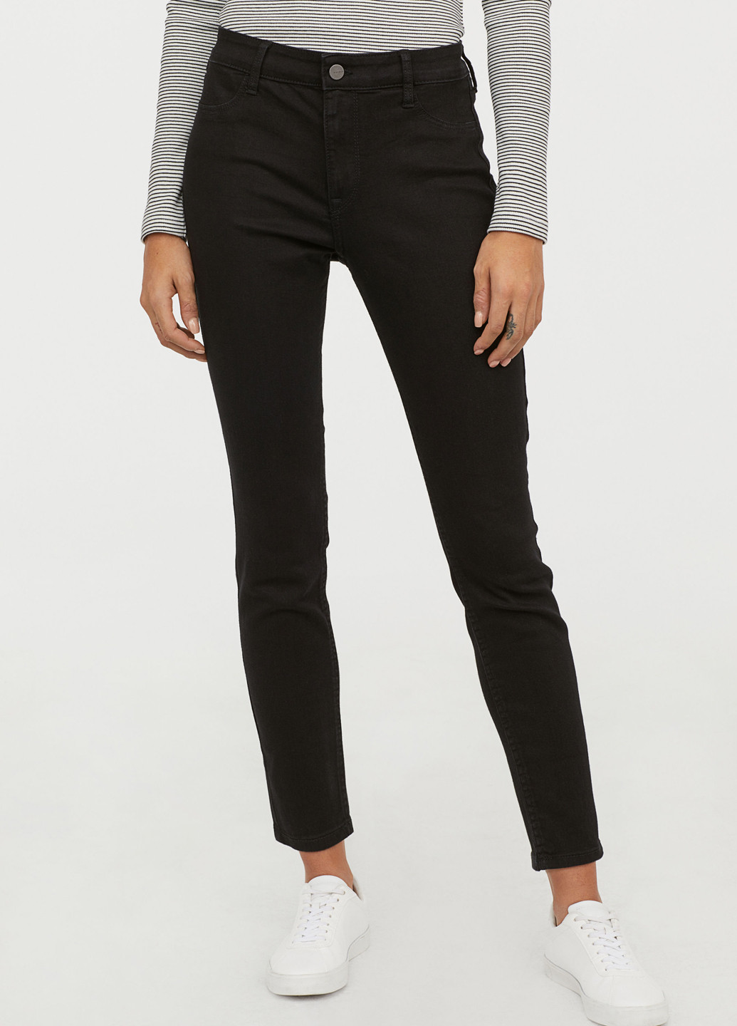 Черные демисезонные джинсы H&M