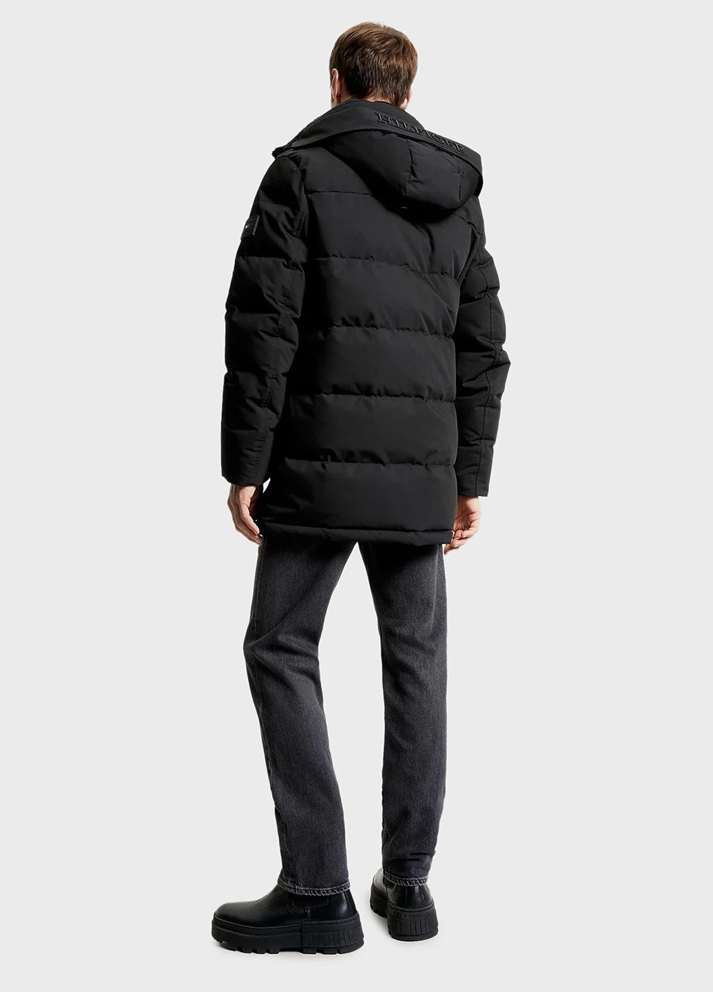 Чорна зимня куртка Tommy Hilfiger