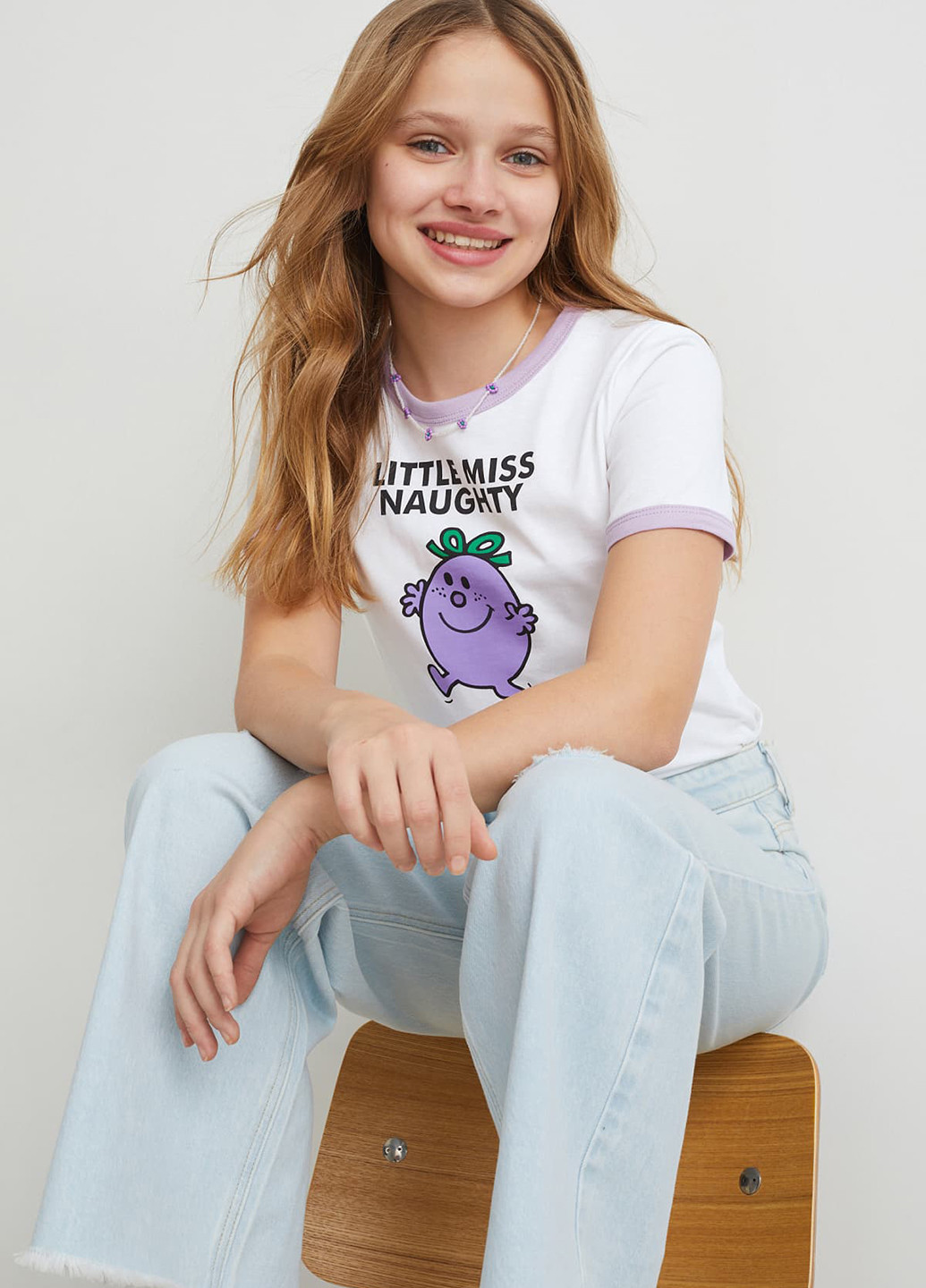 Белая летняя футболка C&A