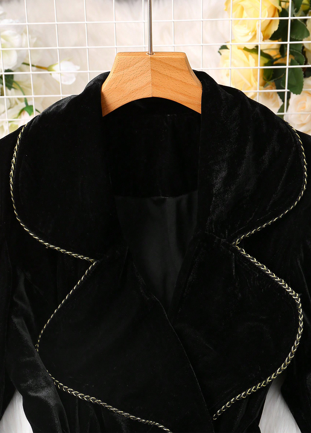 Чорне зимнє Пальто двобортне SHEIN