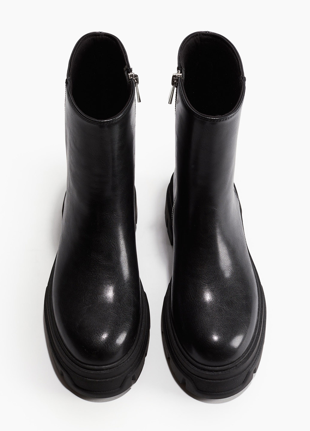 Осенние ботинки H&M на тракторной подошве из искусственной кожи