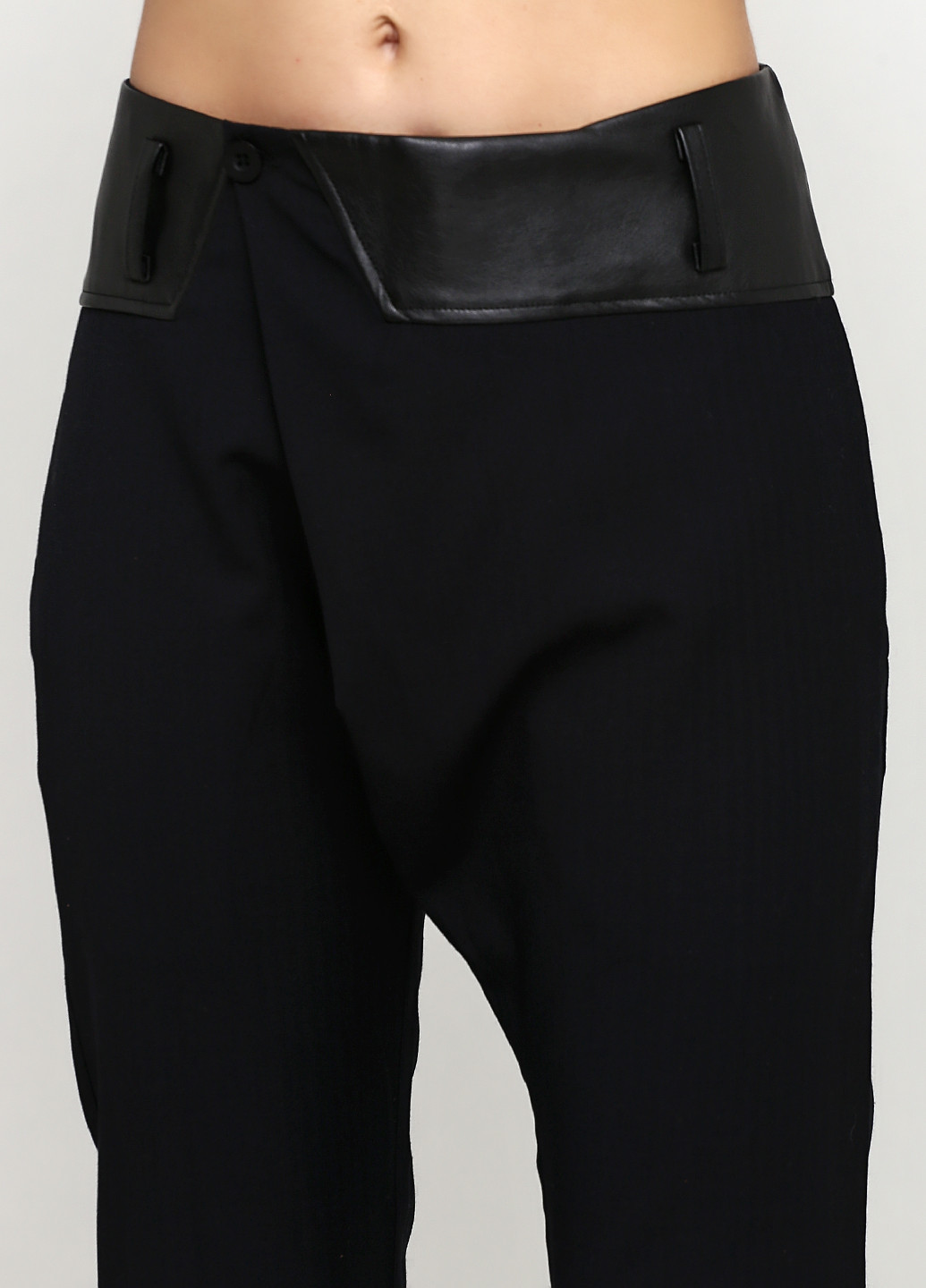 Черные кэжуал демисезонные прямые брюки NU DENMARK