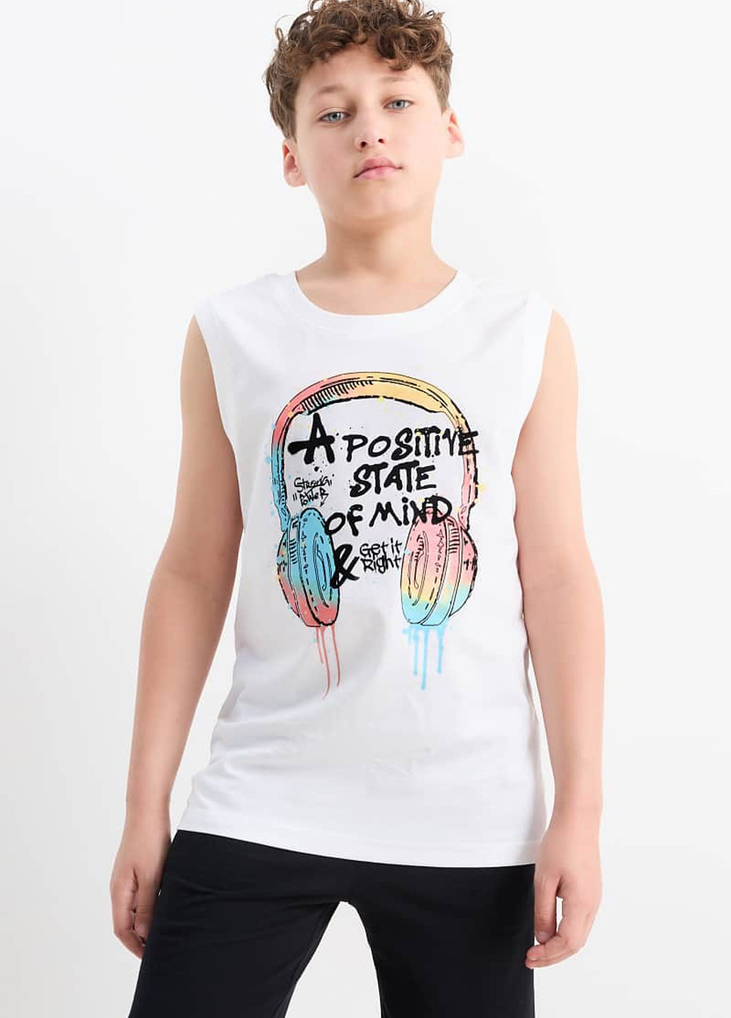 Белая летняя футболка C&A