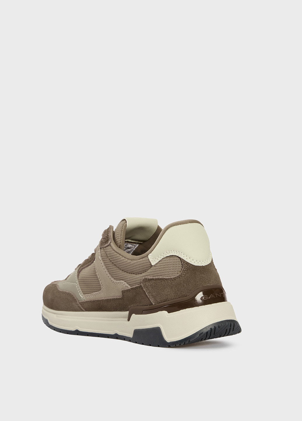 Коричневые всесезонные кроссовки Gant