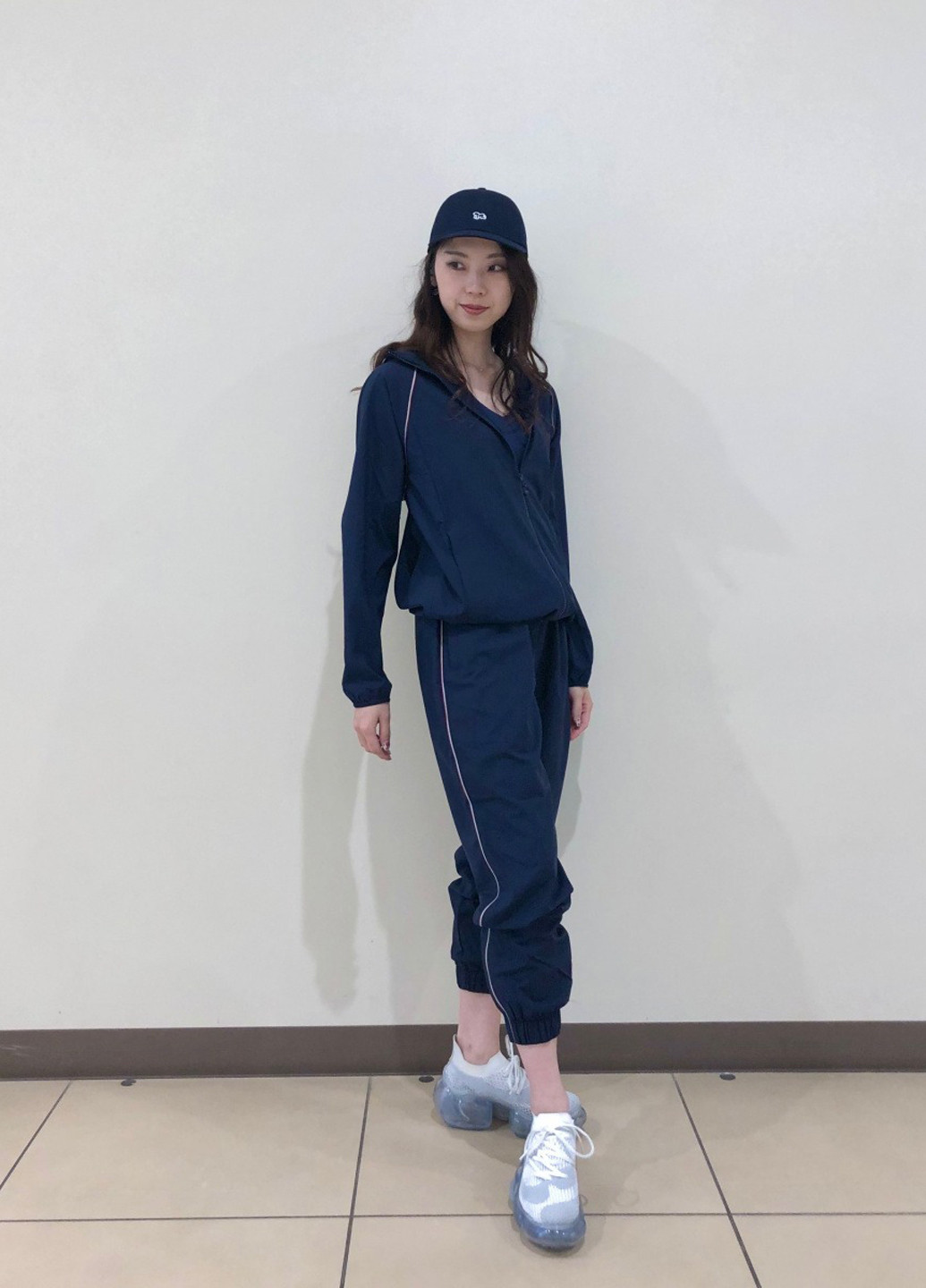 Синя демісезонна куртка Uniqlo