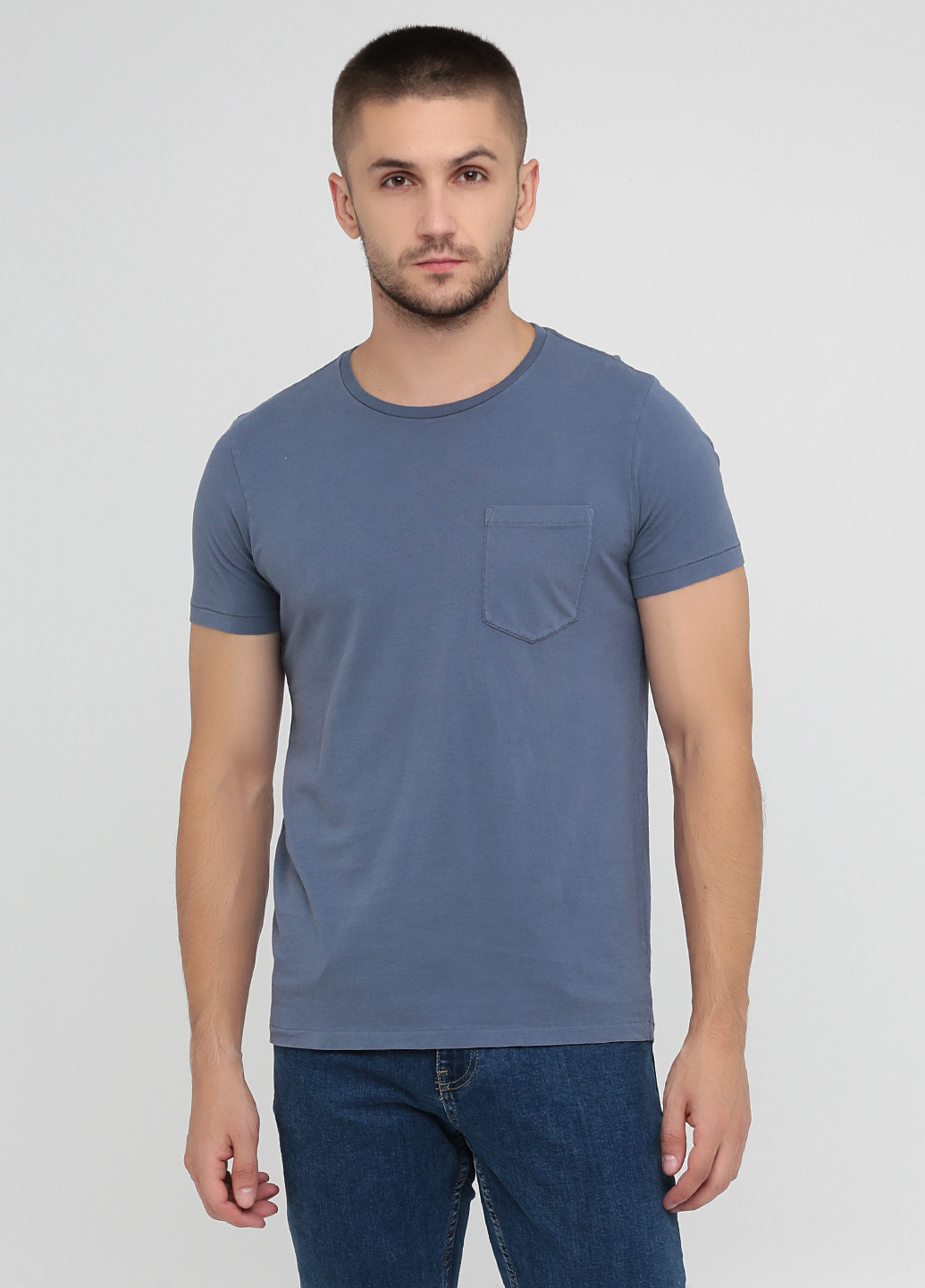 Светло-синяя футболка Club Monaco